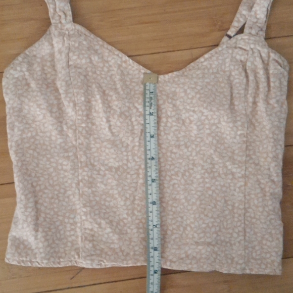 Abercrombie & Fitch Textured Blush Crop Tank Top - Picture 6 of 8